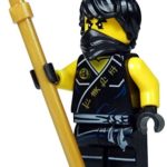 LEGO® Ninjago™ minifigure Cole (black Ninja) with Golden Kendo