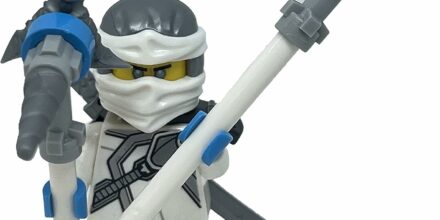 LEGO Ninjago Secrets of the Forbidden Spinjitzu: Zane Minifig with Weapons
