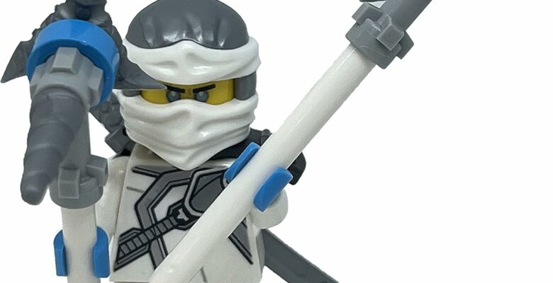 LEGO Ninjago Secrets of the Forbidden Spinjitzu: Zane Minifig with Weapons
